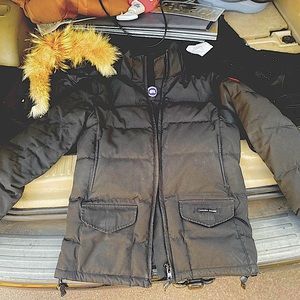 Canada Goose women’s Chelsea Parka
